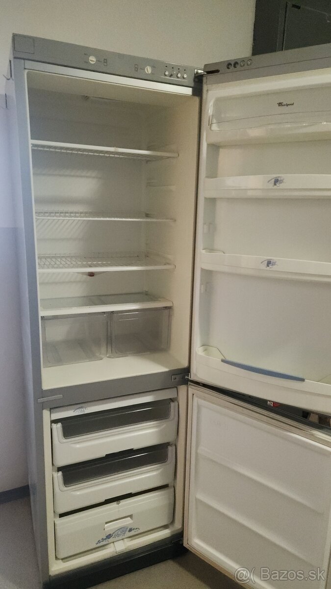 Chladnička s mrazničkou - 4