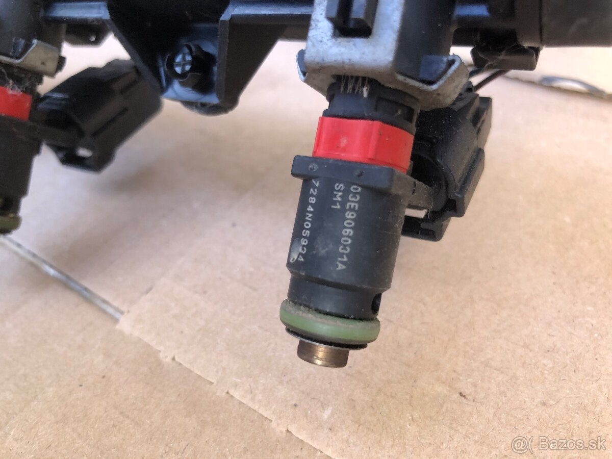 ŠKODA ROOMSTER FABIA 2 DIELY - 4