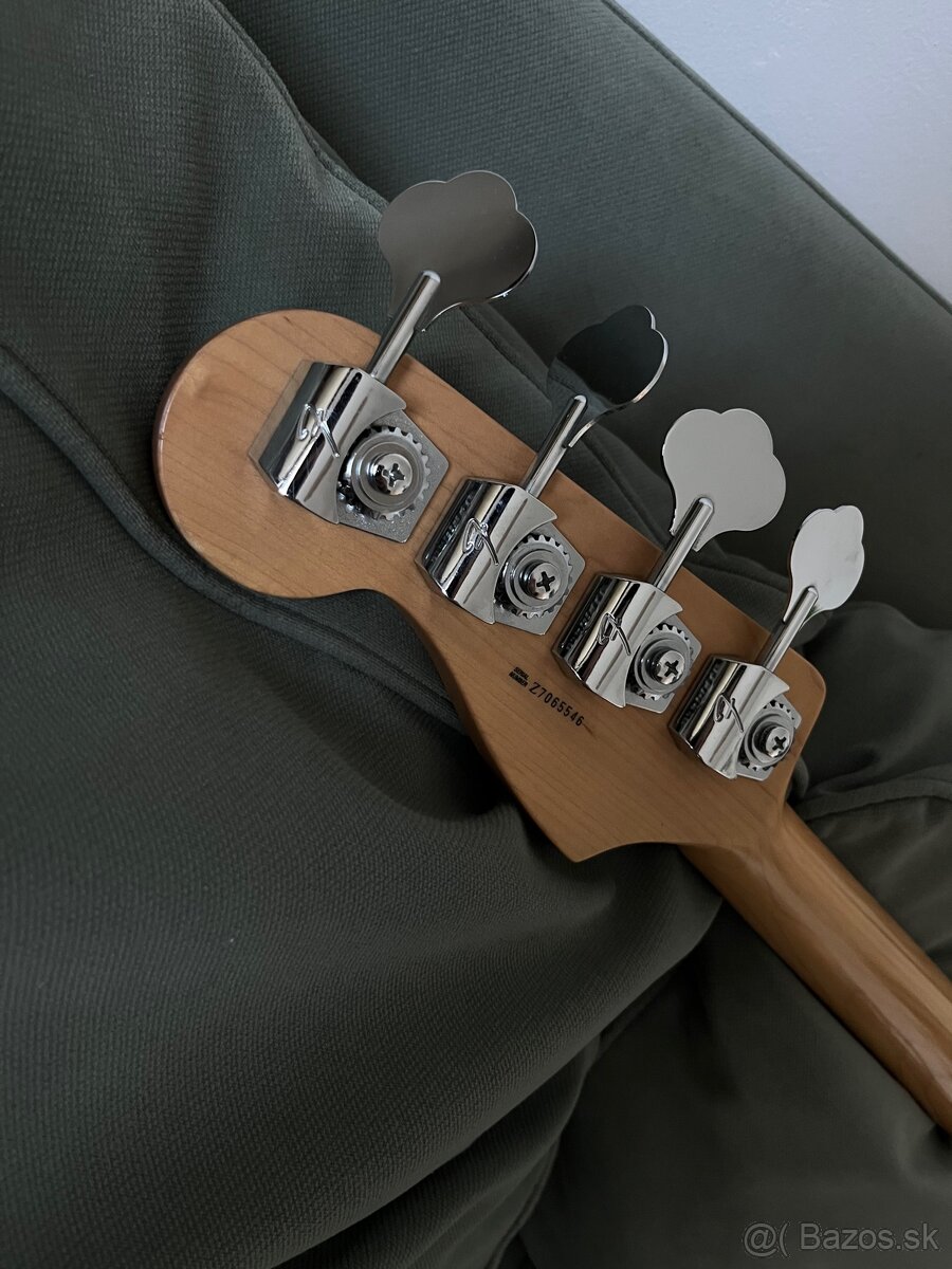 Fender American Jazz Bass - 4