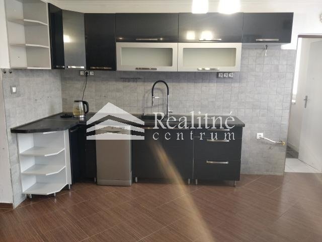 Predám 3 izb. byt+garáž+pozemok - 4