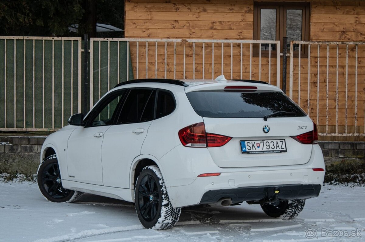 BMW X1 XDrive 18d M-packet - 4