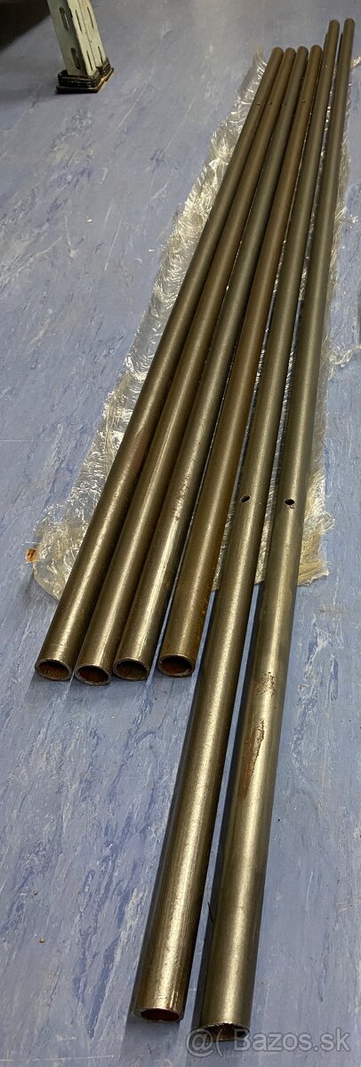 Tyčový trubkový systém na ramienka s policami - 4