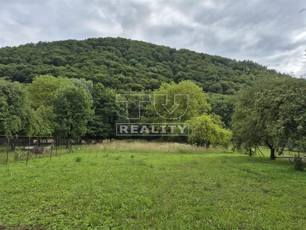 Rodinný dom v obci Prečín - 4