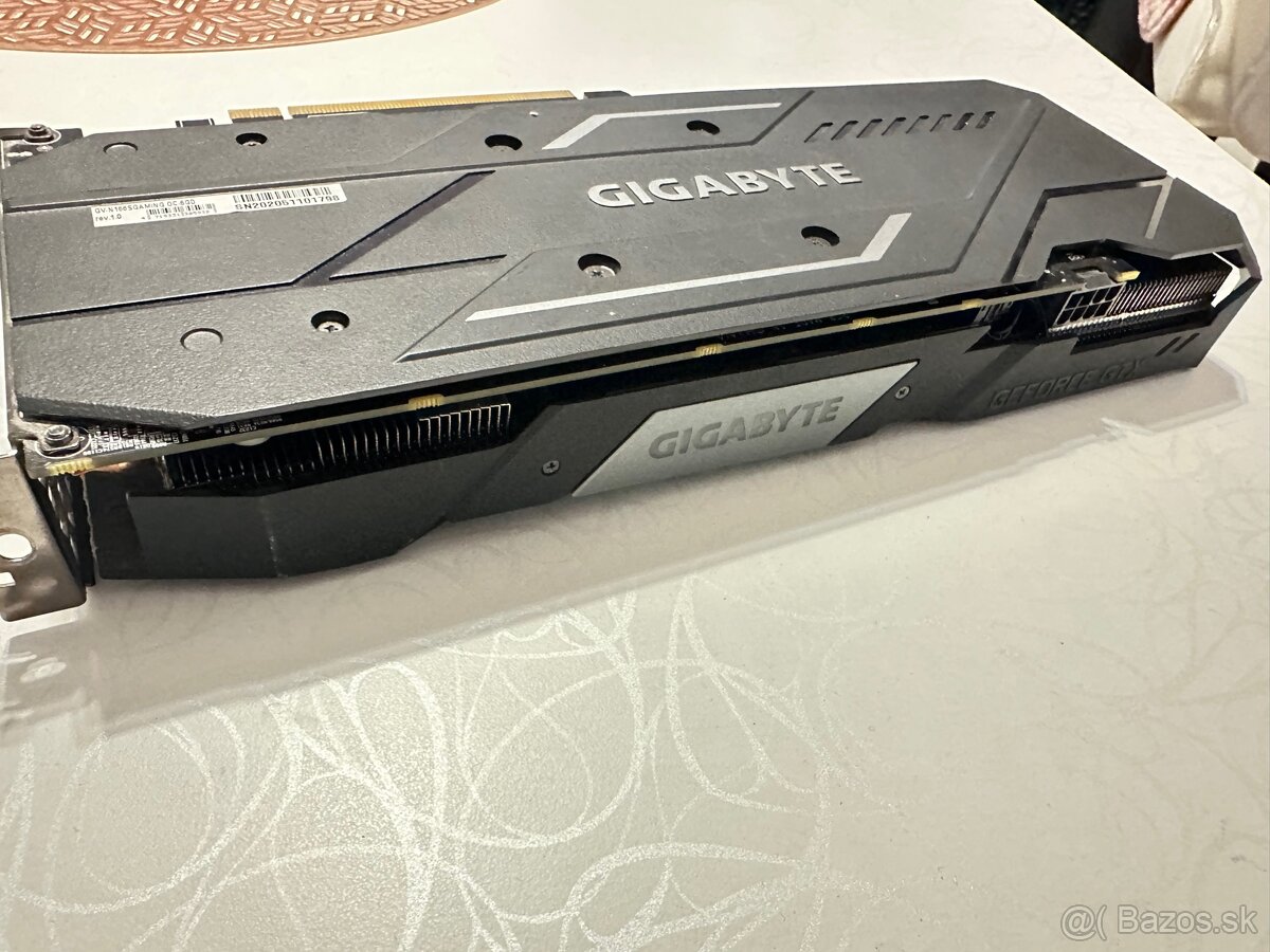 Gigabyte gtx 1660 super 6gb - 4