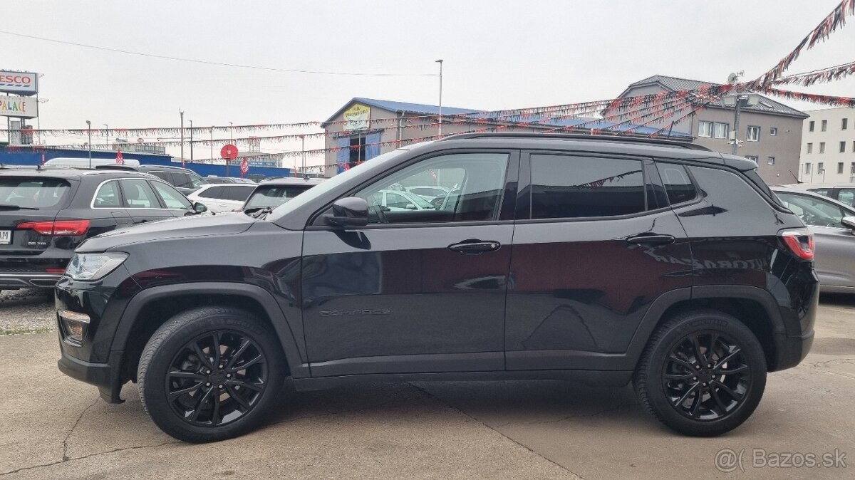 Jeep Compass 1.3 Night Eagle 110kW - 4