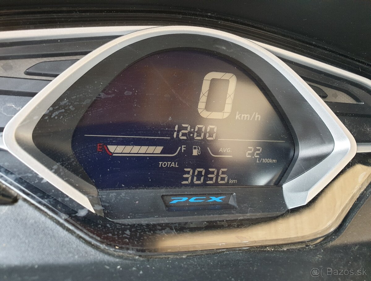 AKCIA Predám Honda 125 PCX ABS - 4