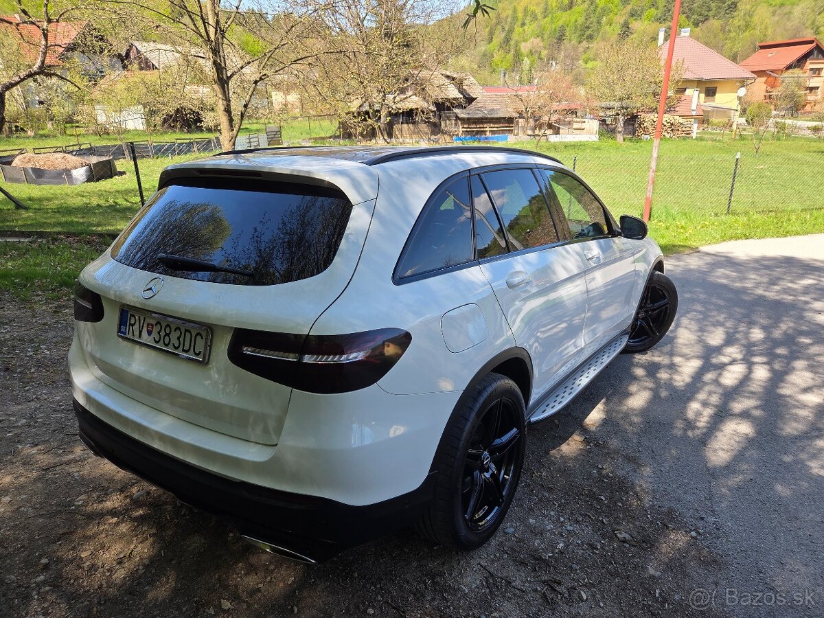 Mercedes-Benz GLC - 4