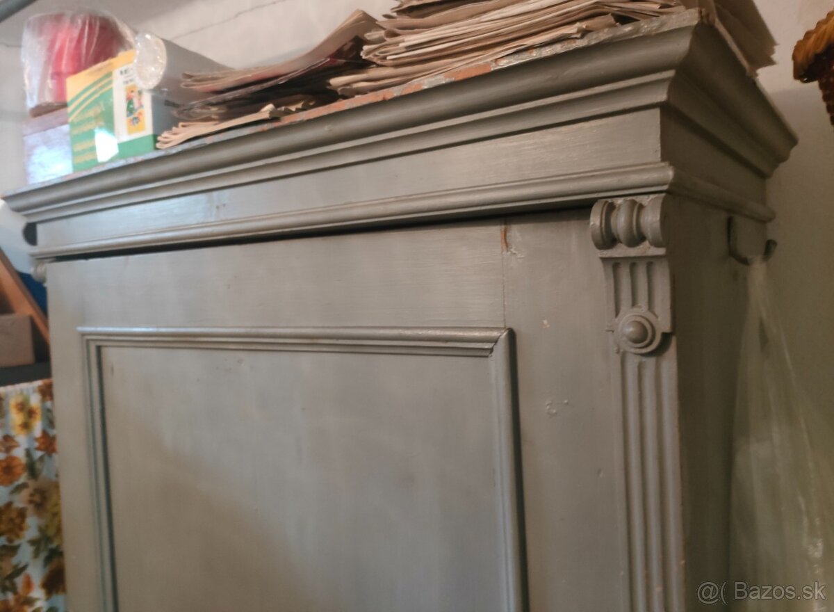 Retro skriňa z masívu - 4