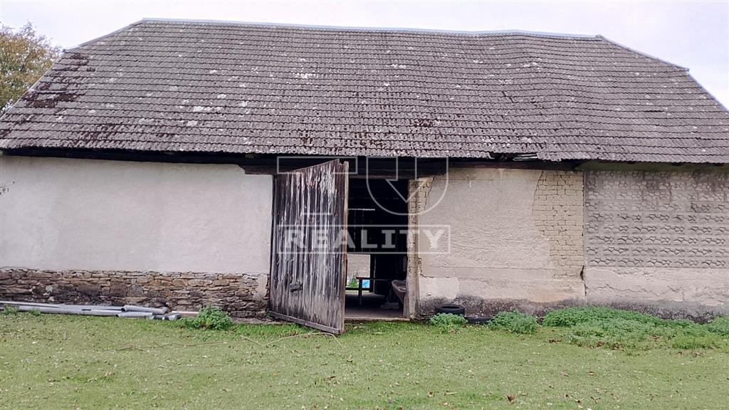 Murovaná stodola s možnosťou prerobenia na chalupu v... - 4