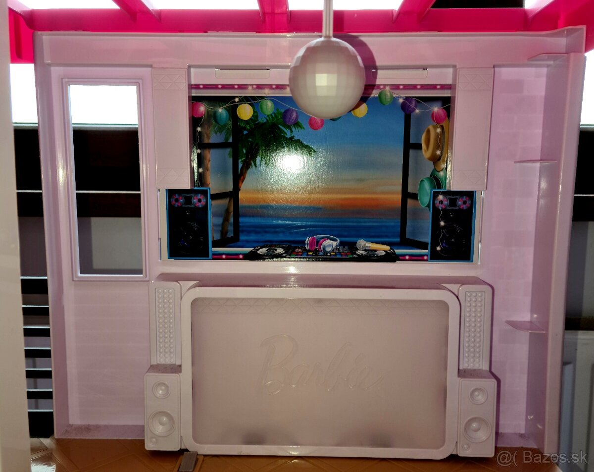 Velky Barbie dom v 100% stave - 4