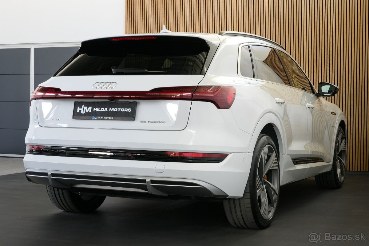 Audi e-tron 55 300kW S-line Matrix ACC B&O Pano HUD ZÁRUKA