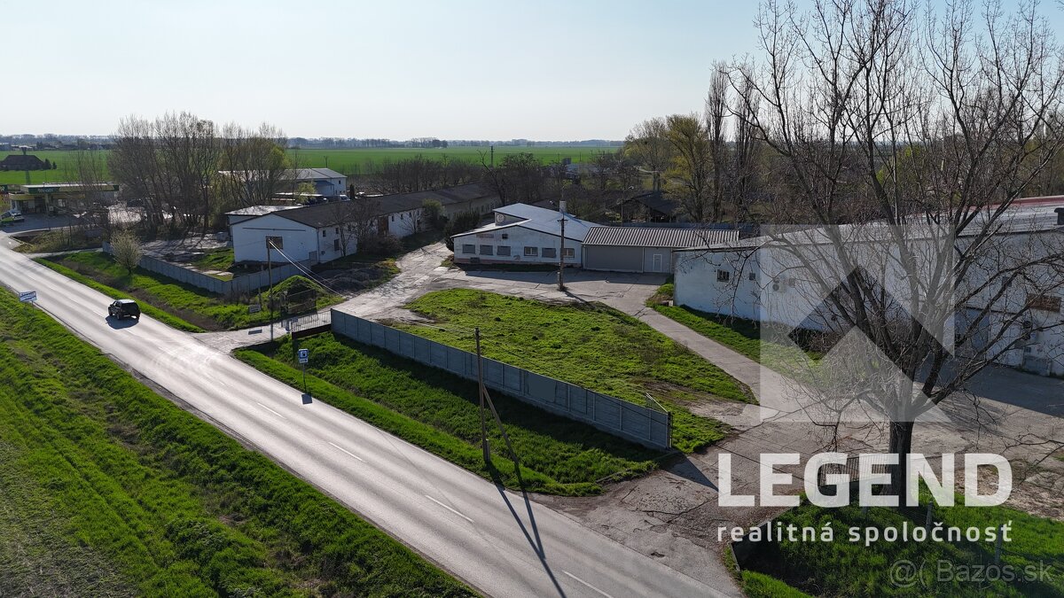 Prenájom pozemku 1.198 m2 v Kolárove na frekventovanom miest - 4