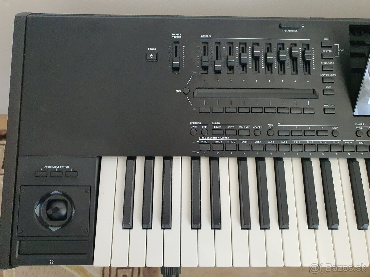 Korg Pa5x 76 - 4