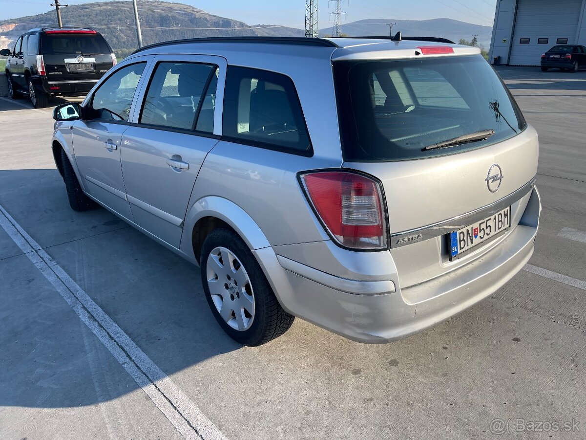 Opel astra H 1.9cdti - 4