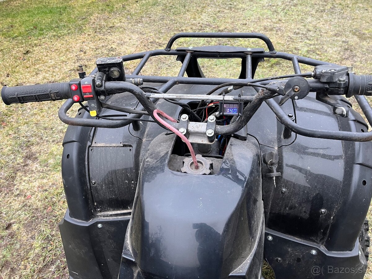 Predám hummer Atv 200cc