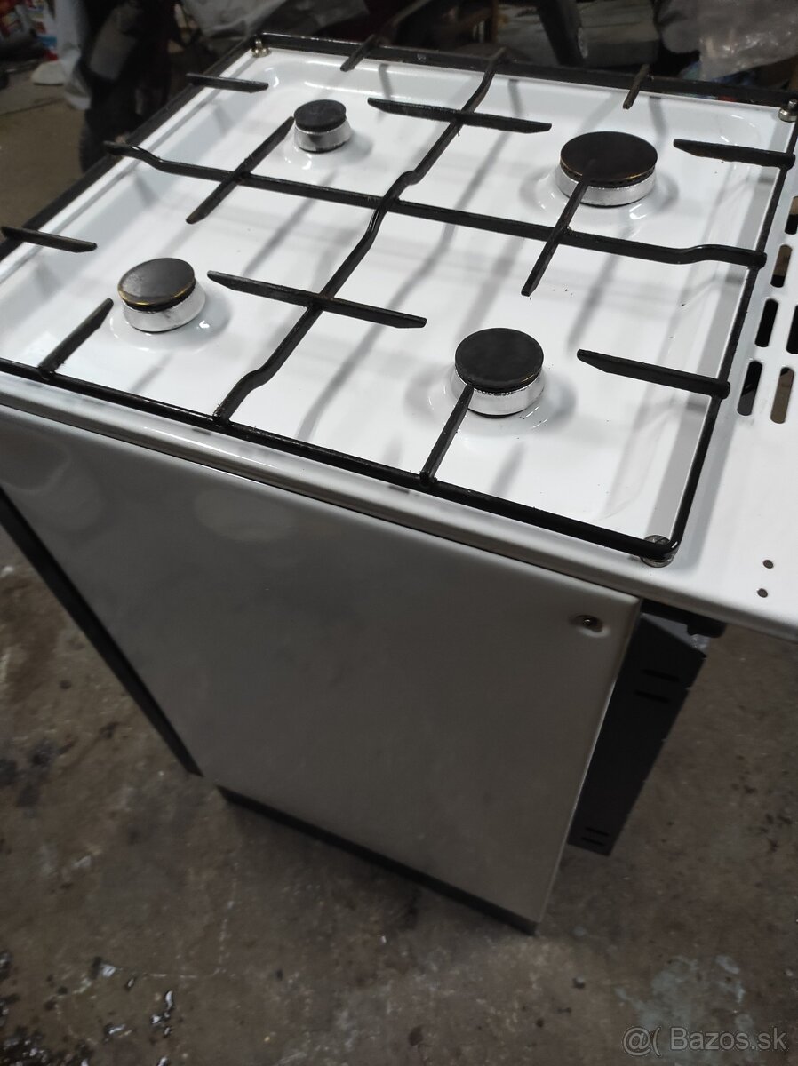 Plynový sporák na propanbutan - 4