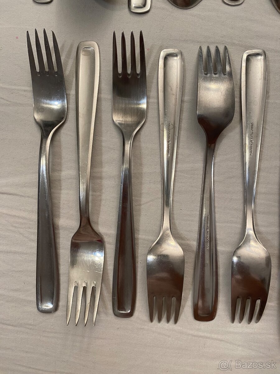 Príbor Sandrik Anticorro 24ks - 4