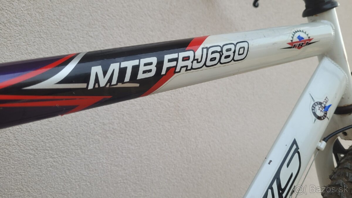 Predám bicykel veľkosť kolies 26 - 4