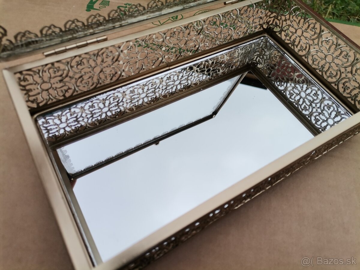 Šperkovnica - vitrína - 4