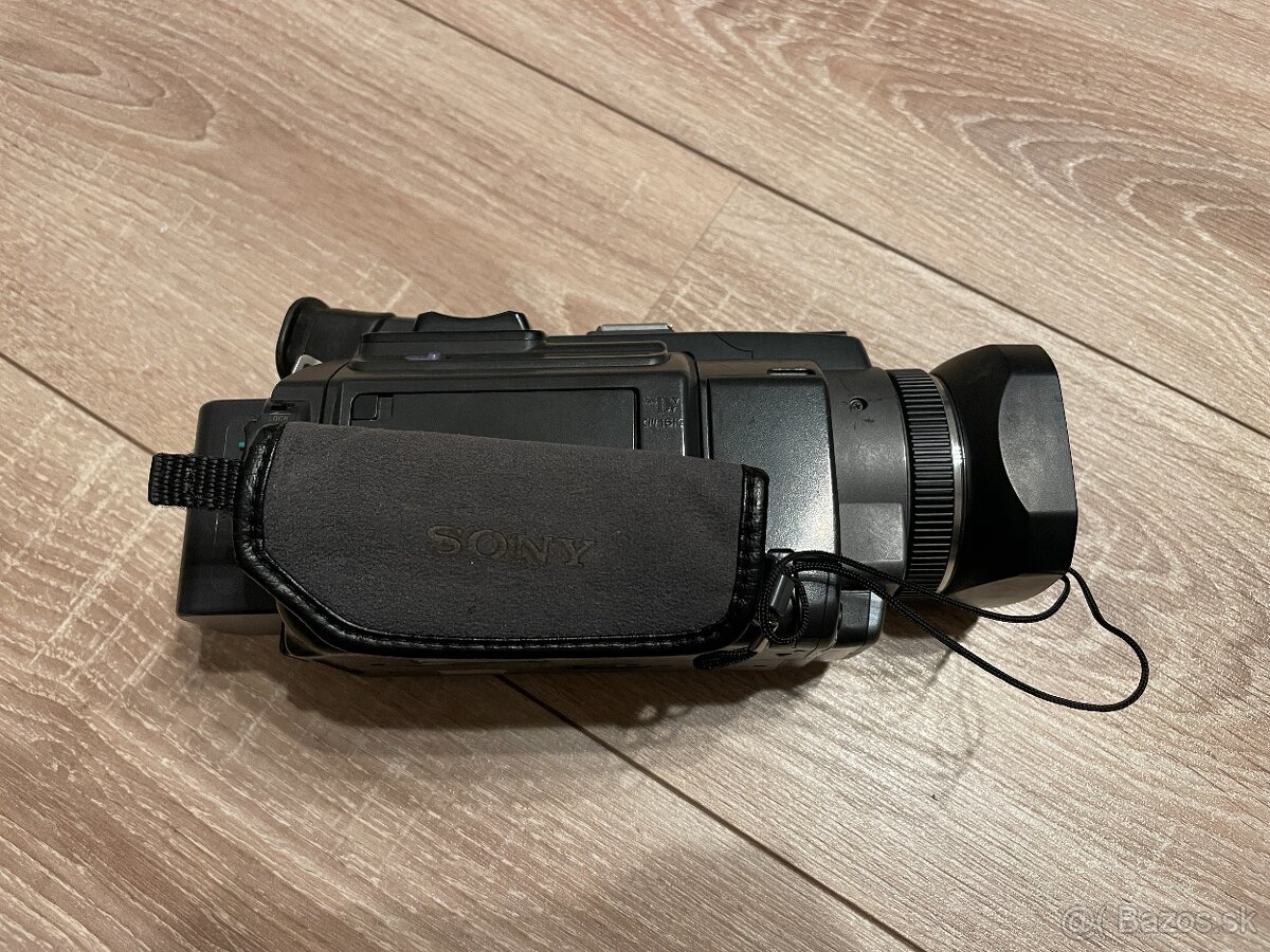 3CCD MiniDV kamera Sony PDX10P - 4