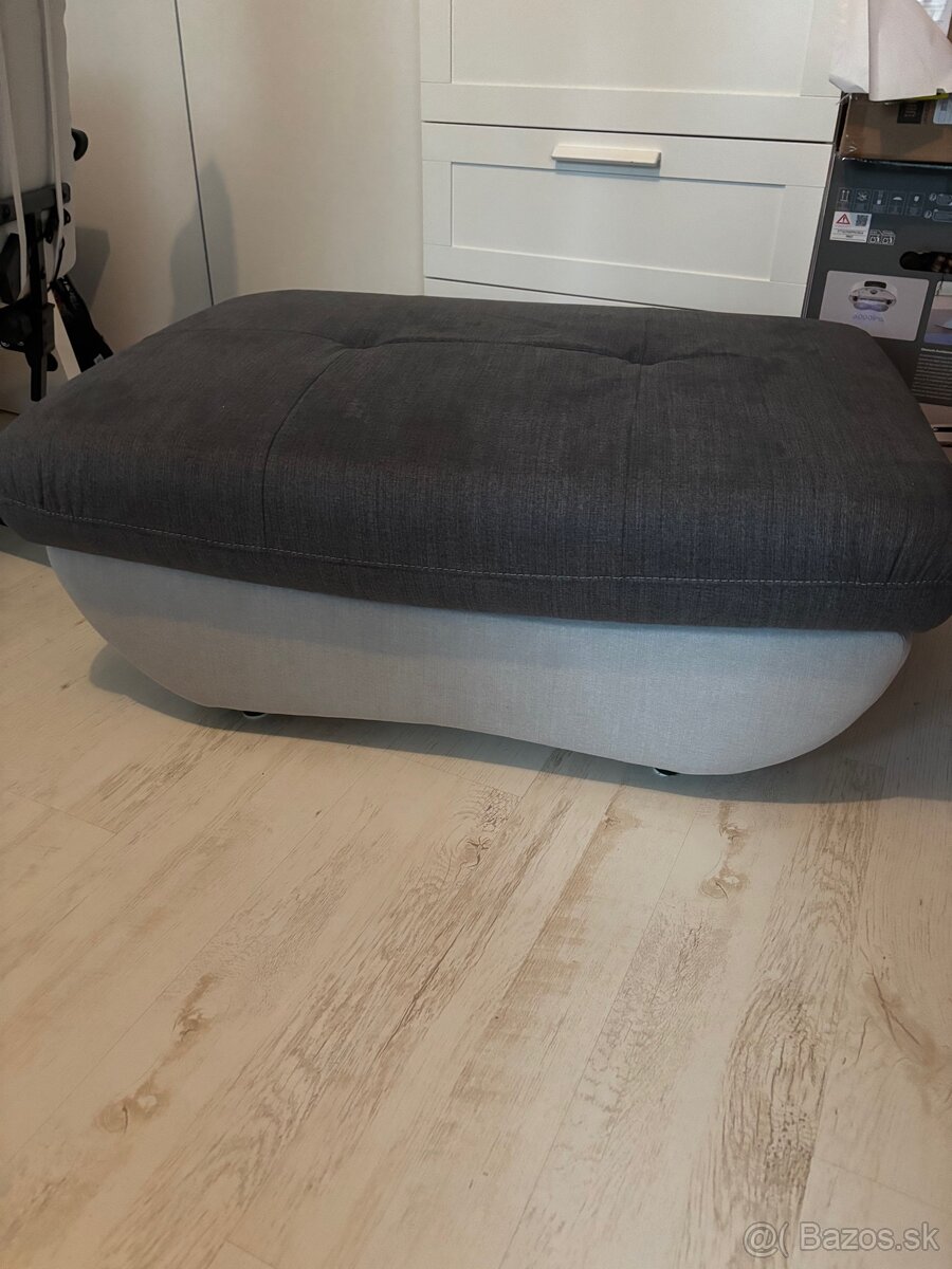 Taburetka s úložným priestorom - 4