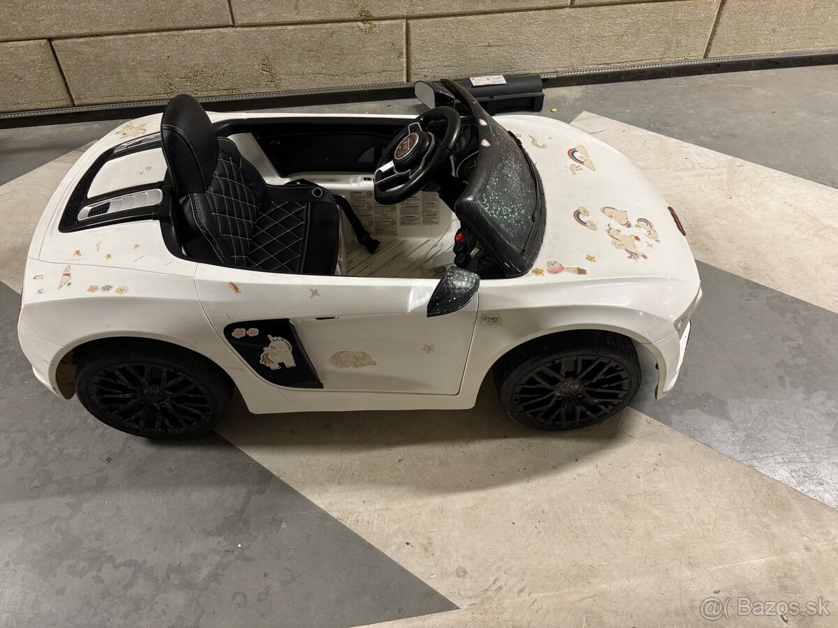 Detské elektrické autíčko Audi r8 spyder - 4