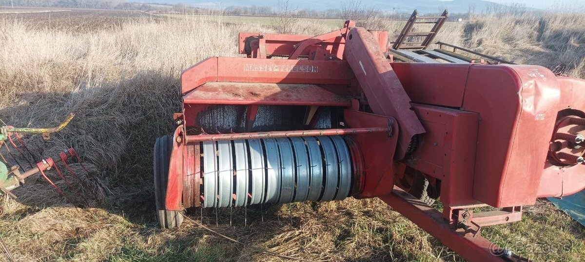 Predám lis Zn. Massey Fergusson - 4