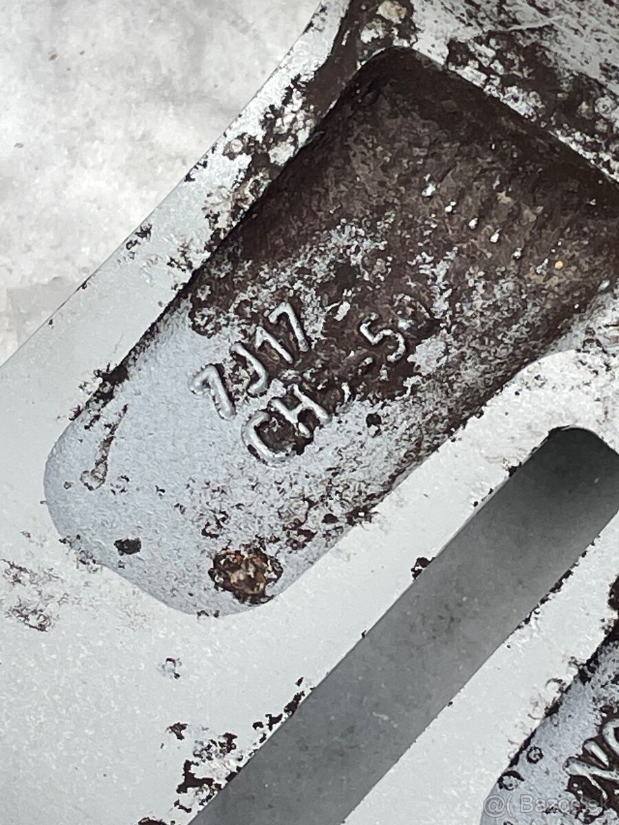 Elektrony R17 - 4