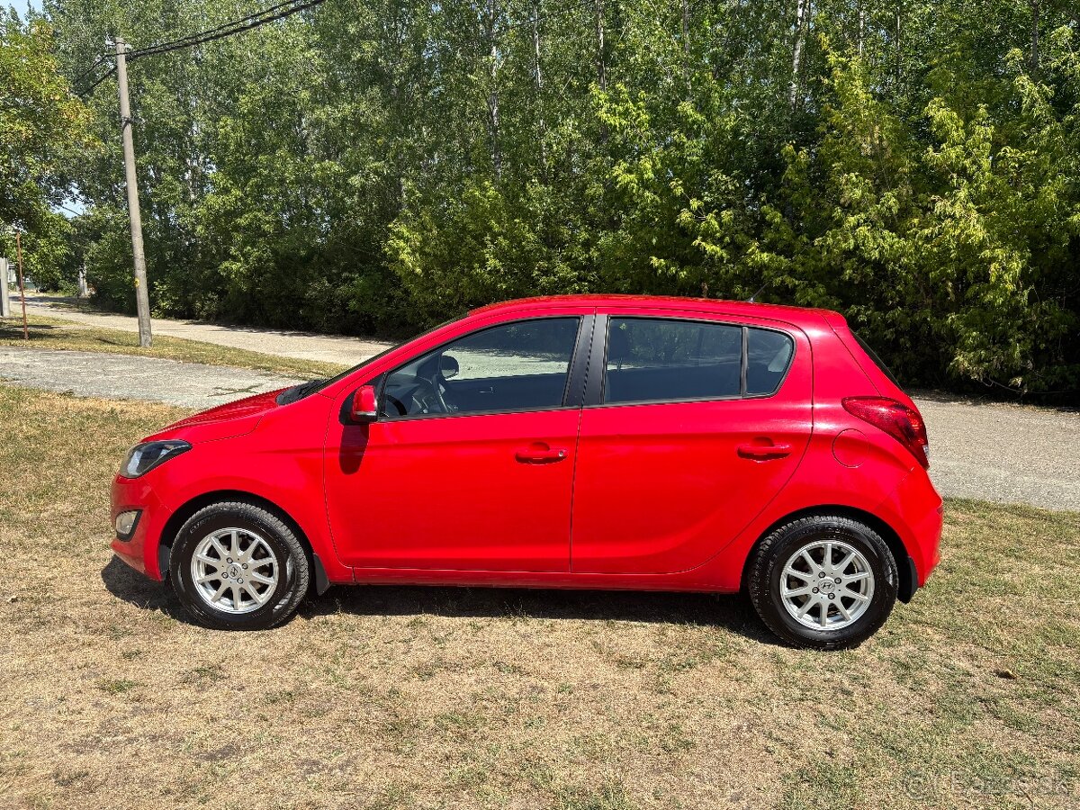 Hyundai i20 1.2i 16V Classic - 4