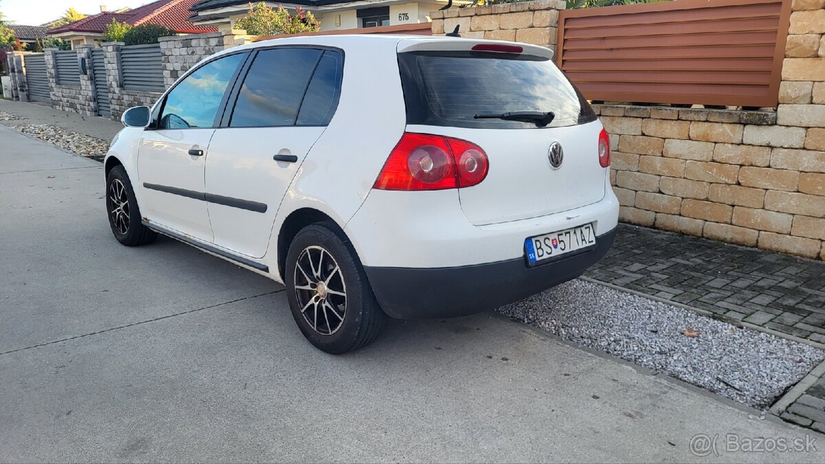 Volkswagen Golf V - 4