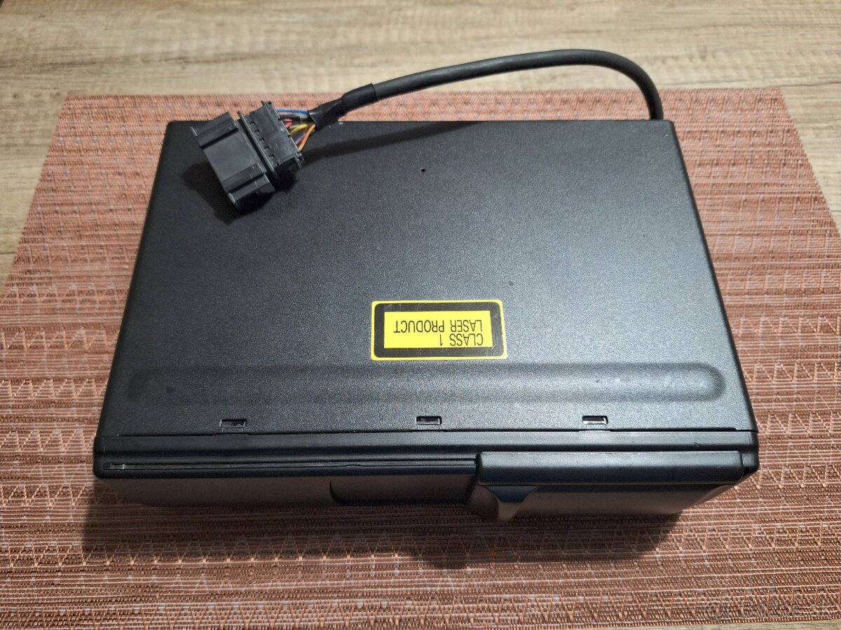 Menič na 6 CD, VW, Seat, Škoda, Audi - 4