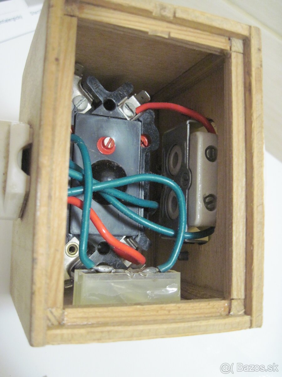 retro spínač - 4
