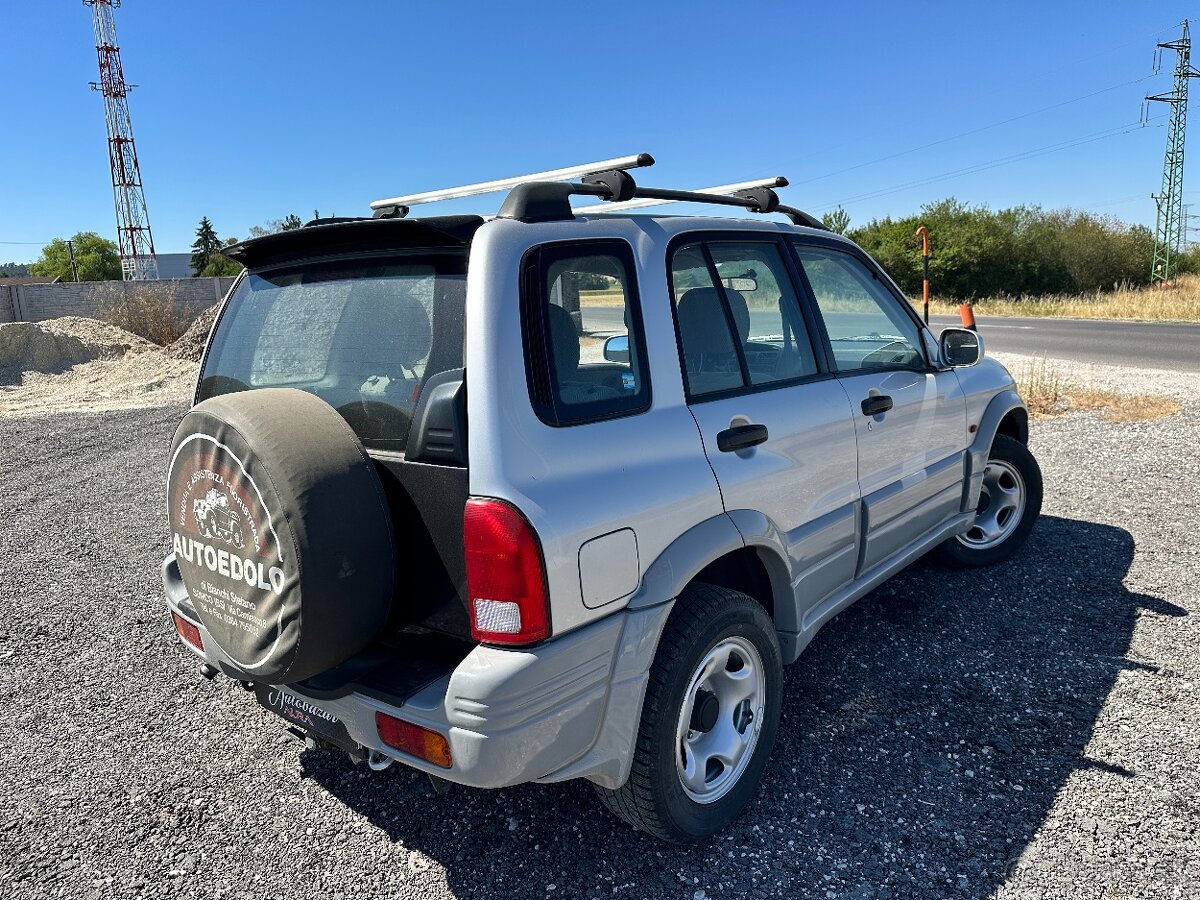 Suzuki Vitara 2.0 TD ABS - 4
