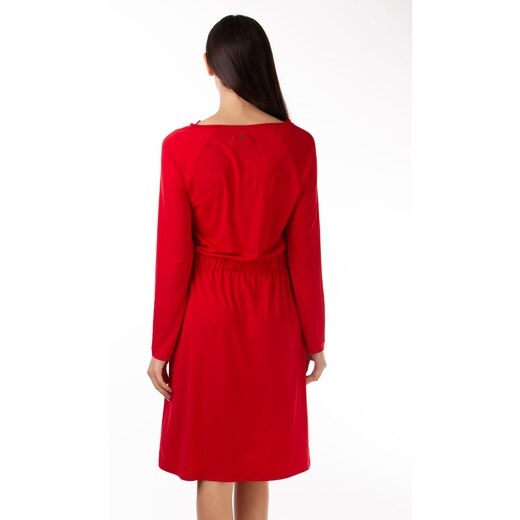 Nove cierne a cervene saty - 4