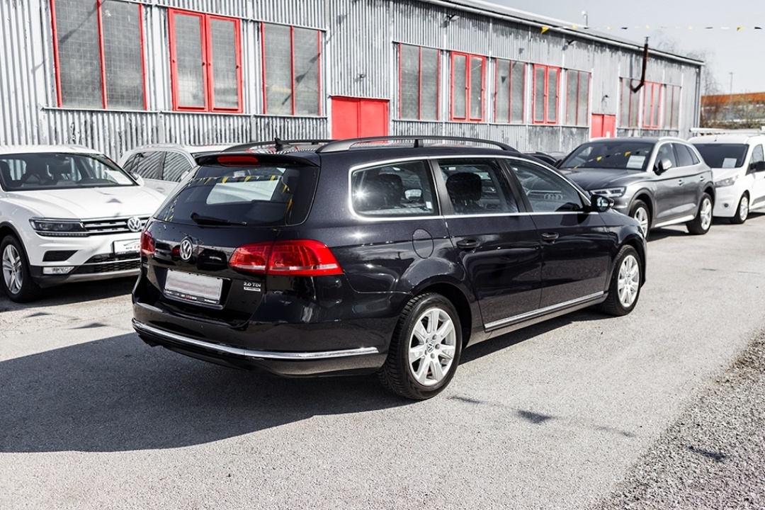 VOLKSWAGEN PASSAT VARIANT, 2.0 TDi, 103kW, 4x4, 6DSG, HIGHLI - 4