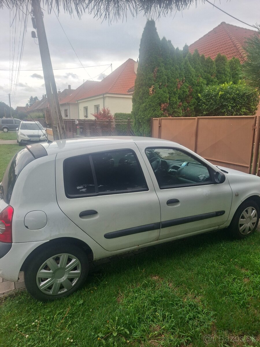 Predám Renault clio - 4