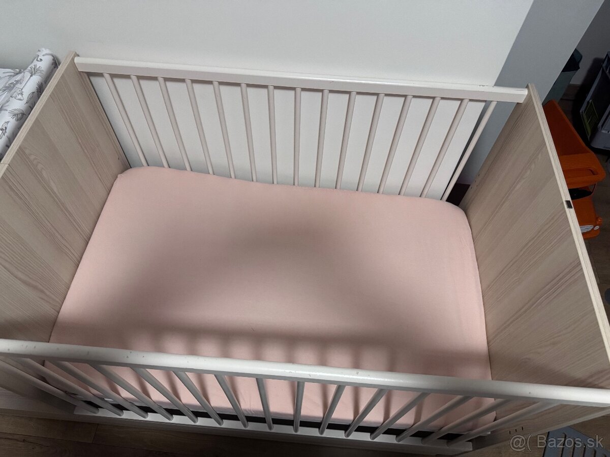 Detská postieľka s prebaľovacim pultom - 4