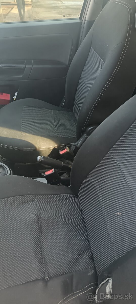 Ponúkam na predaj - 4