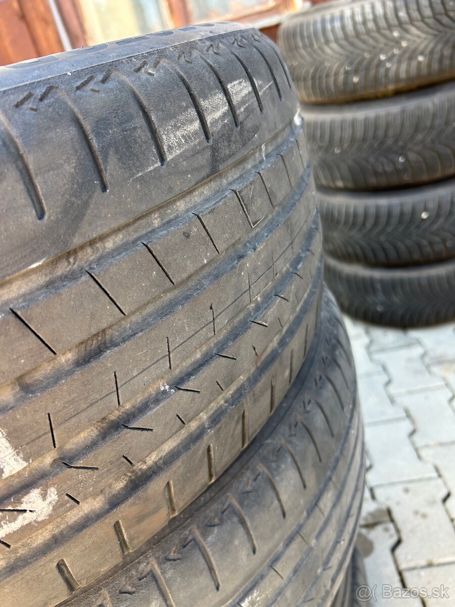 Bridgestone 235/50R19 letne - 4