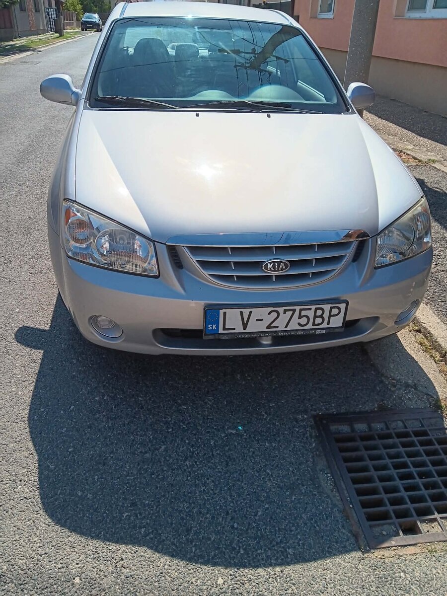 Kia Cerato - 4