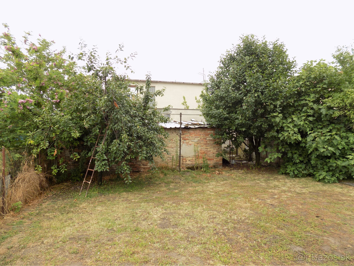 Na predaj viacgeneračný dom v Tvrdošovciach . - 4