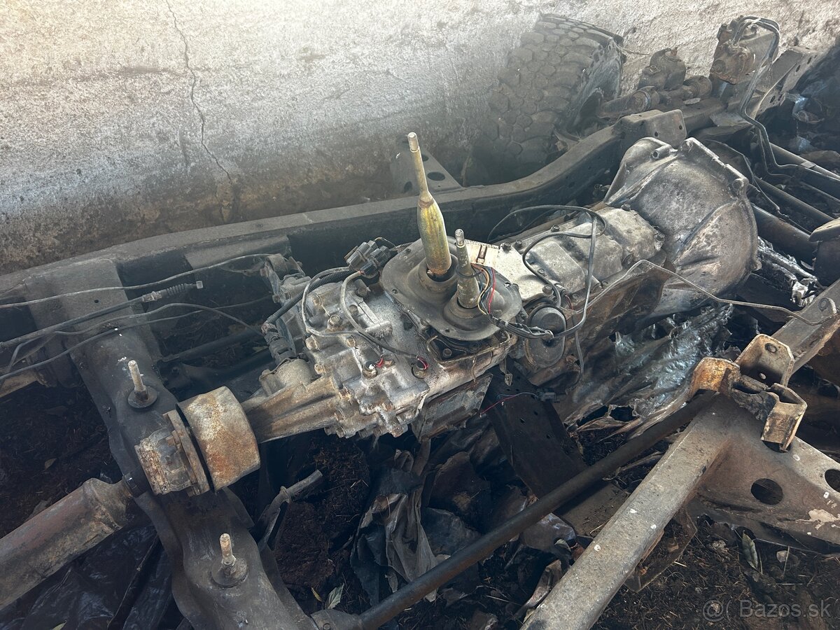 Podvozok Pajero 2 - 4