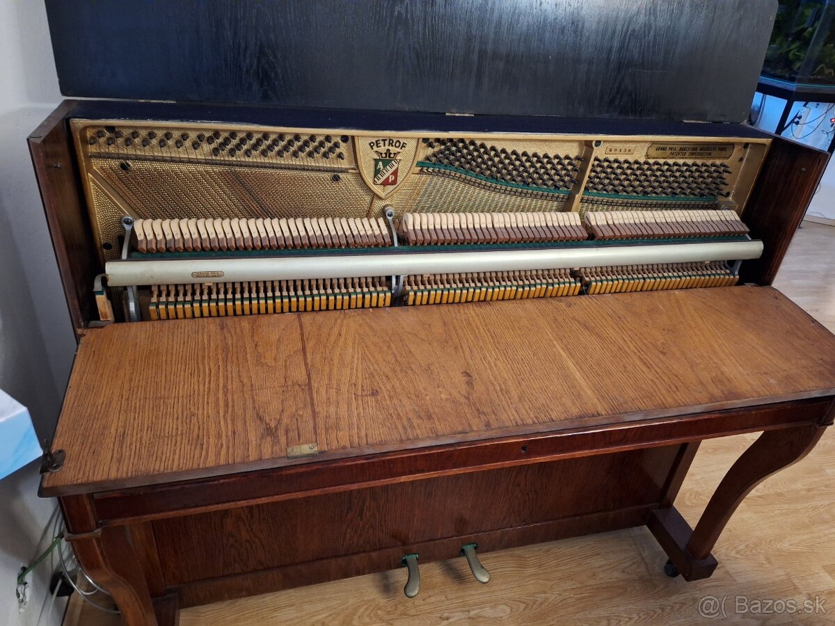 predám klavír Petrof - 4