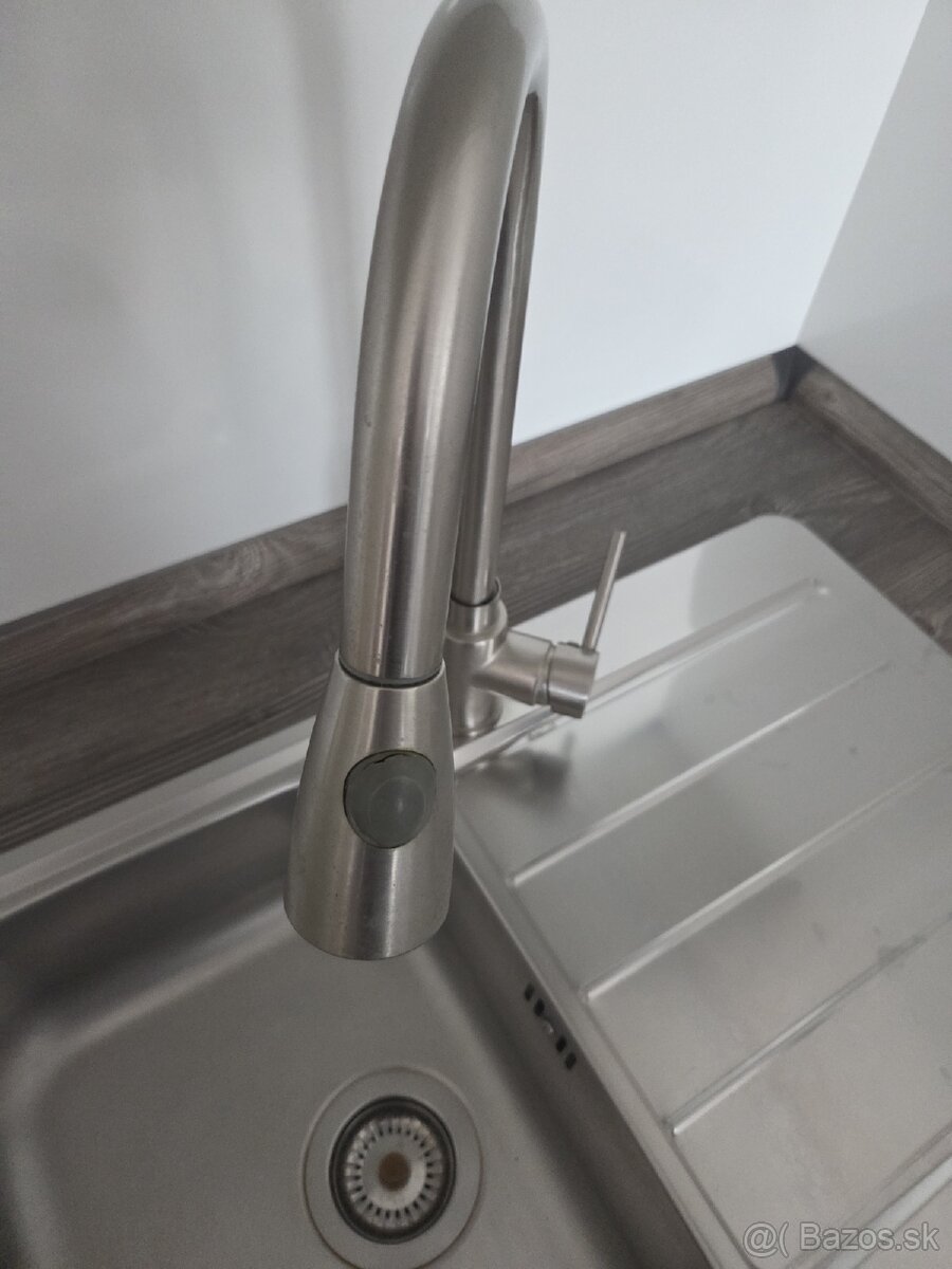 KUCHYNSKY DREZ A BATERIOU - 4