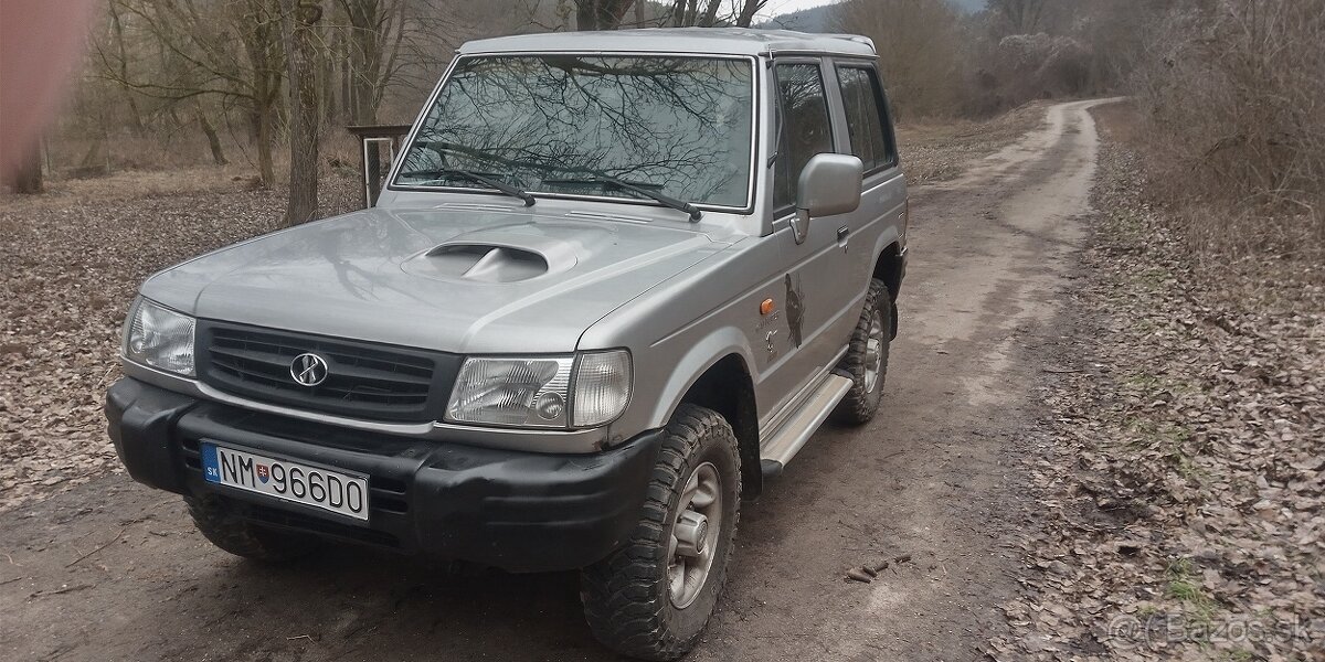 Hyundai Galloper - 4