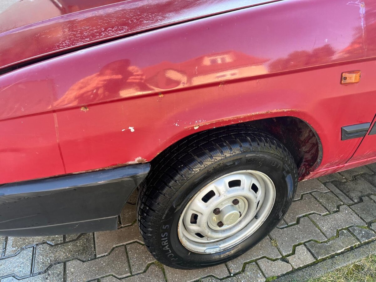 Škoda Favorit 135L - 4