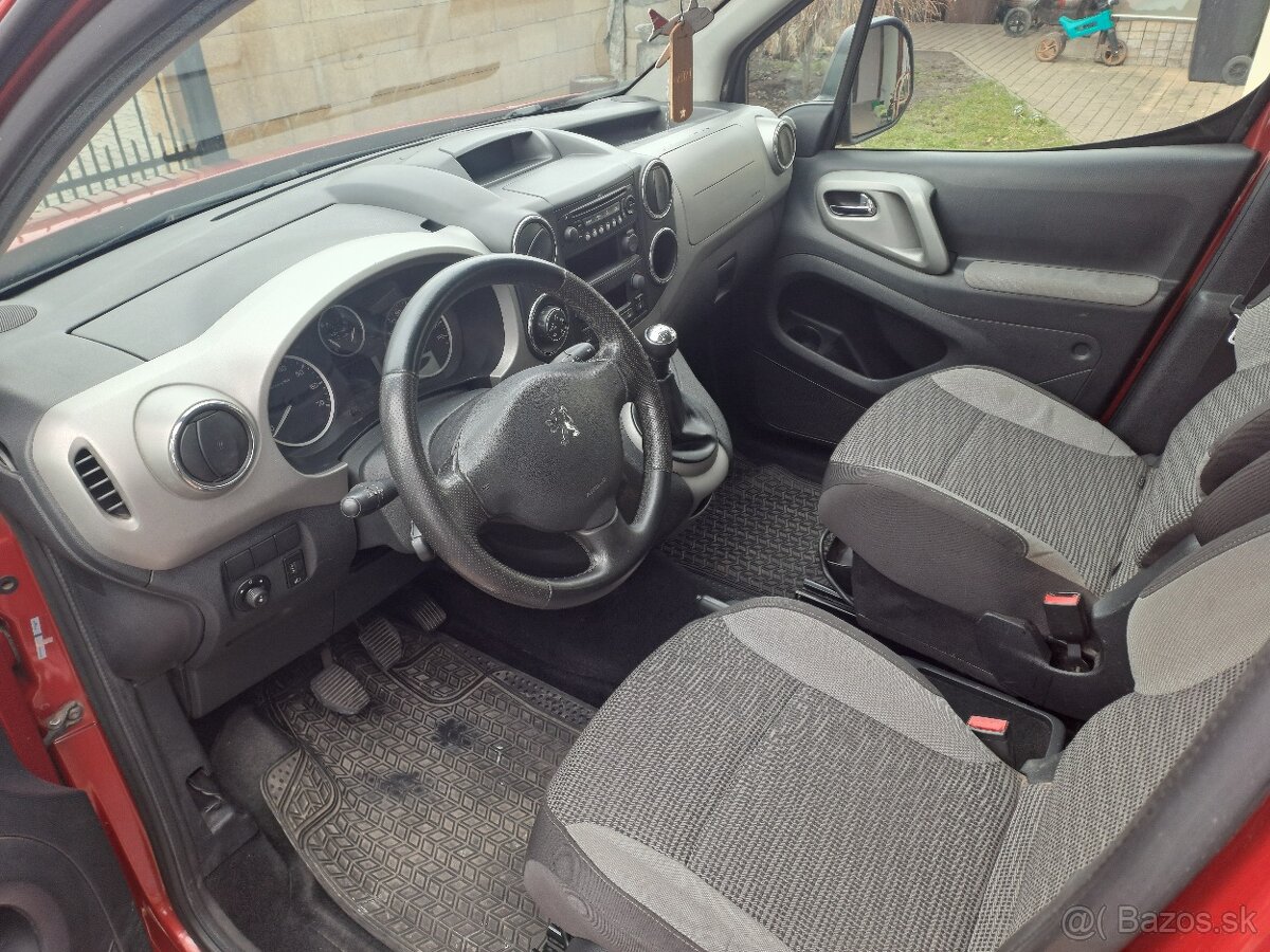 Peugeot Partner Tepee Outdoor 1,6 HDI / Panoráma - 4