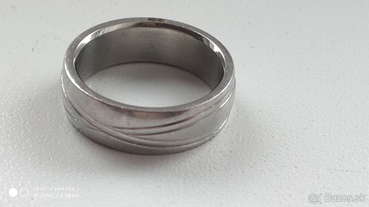 Prstene - 4