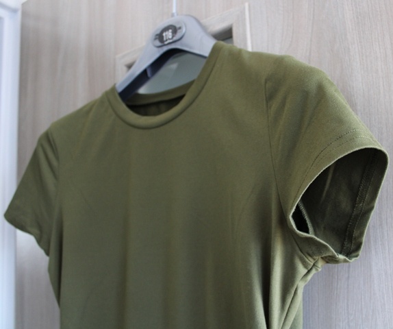 Tričko + nohavice č. L - 4