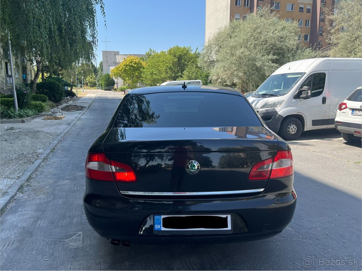 Predám Škoda Superb - 4